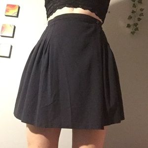 Pleated high waisted skirt